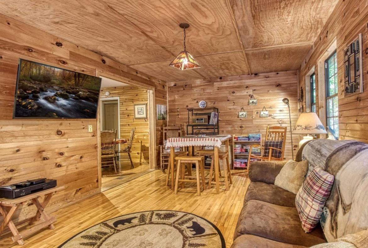 Sunset Ridge Cabin 鸽子谷 外观 照片