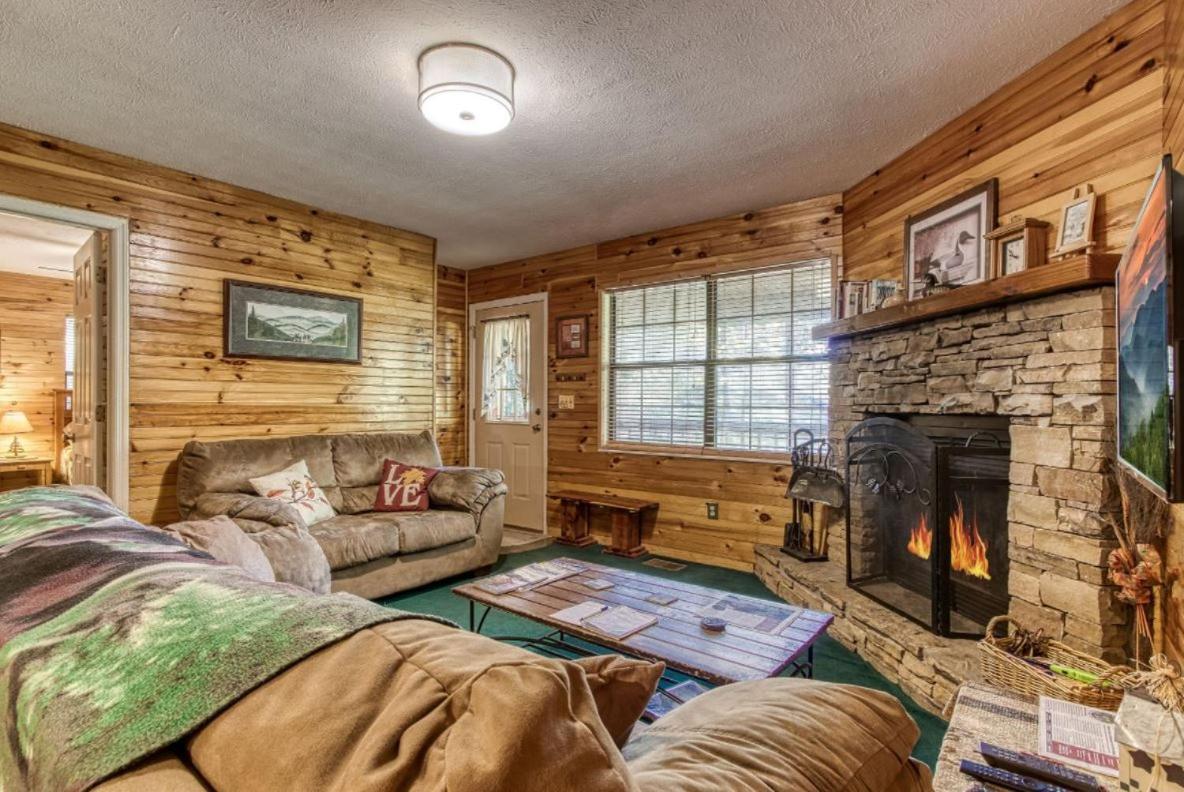 Sunset Ridge Cabin 鸽子谷 外观 照片