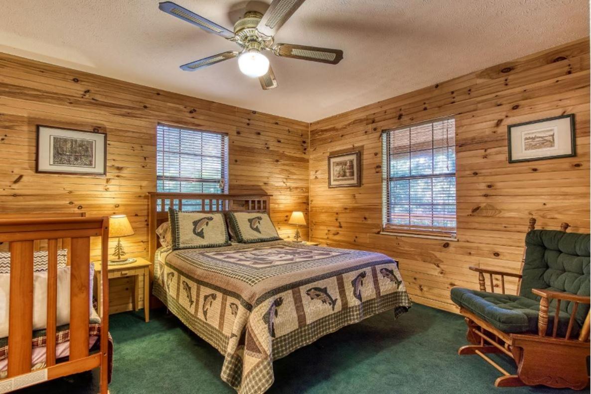 Sunset Ridge Cabin 鸽子谷 外观 照片