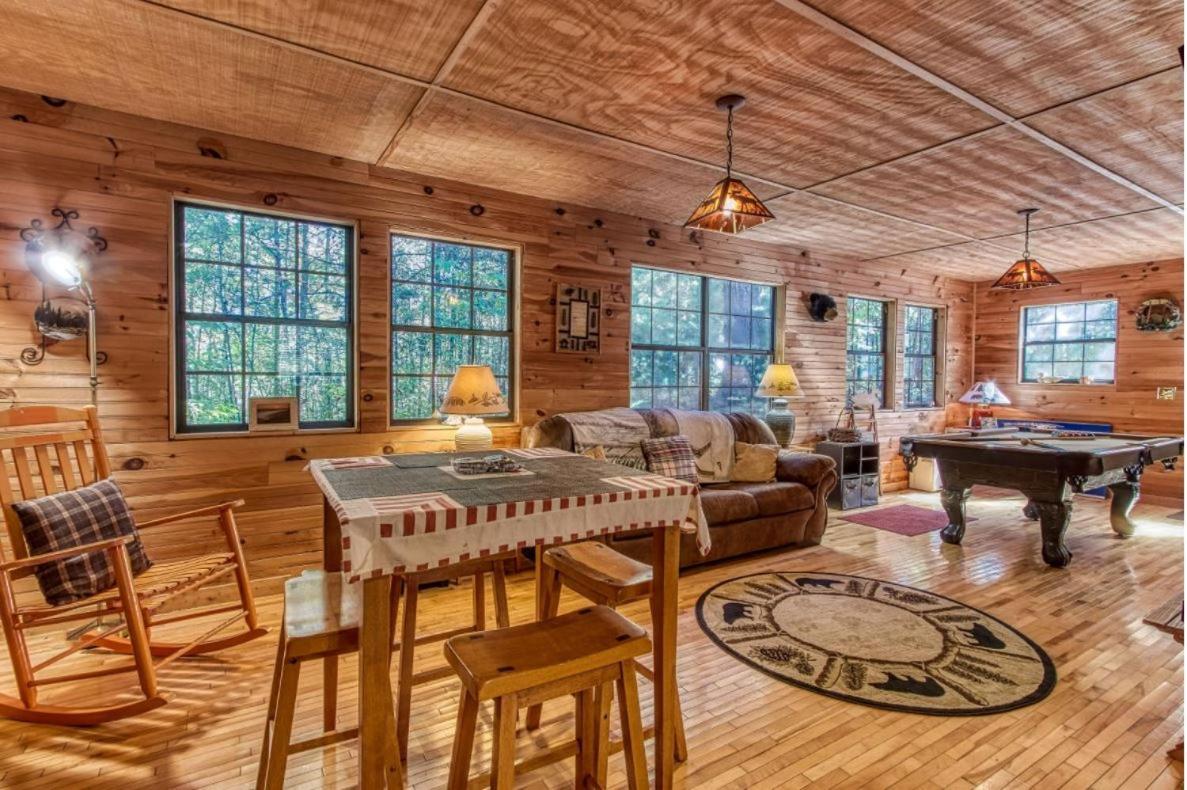 Sunset Ridge Cabin 鸽子谷 外观 照片