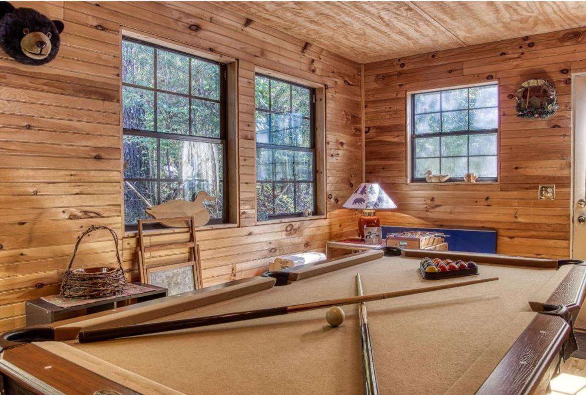 Sunset Ridge Cabin 鸽子谷 外观 照片
